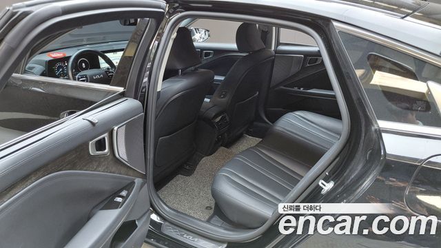 Kia K8 2022 — photo 18