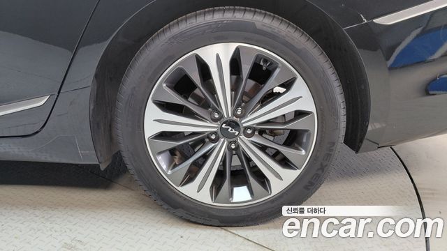 Kia K8 2022 — photo 7