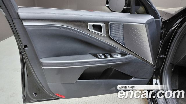 Kia K8 2022 — photo 14