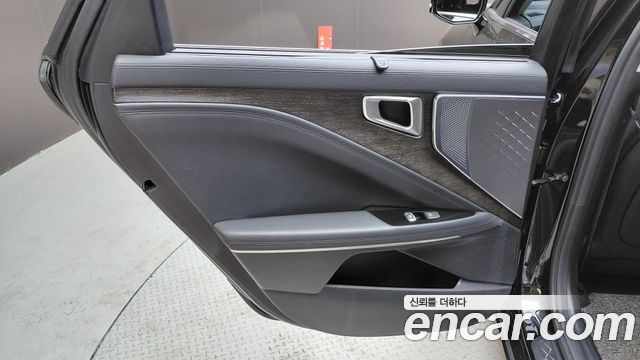 Kia K8 2022 — photo 15