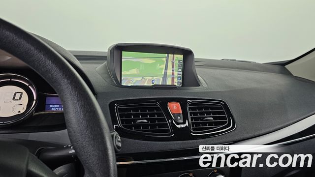 Renault Korea SM3 2016 — photo 18