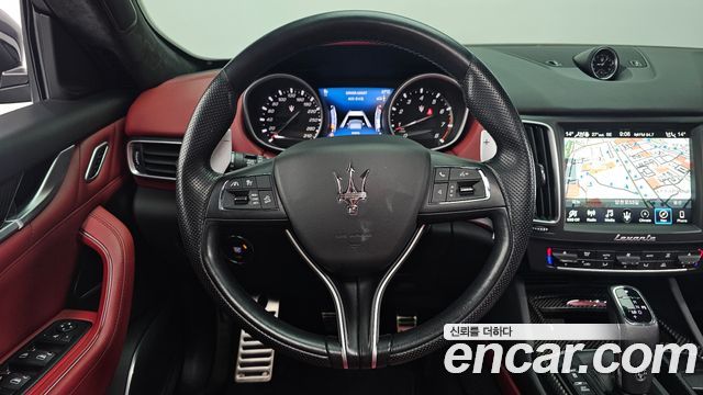 Maserati Levante 2019 — photo 19