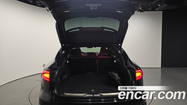 Maserati Levante 2019 — photo 26