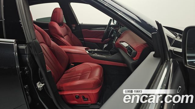 Maserati Levante 2019 — photo 16