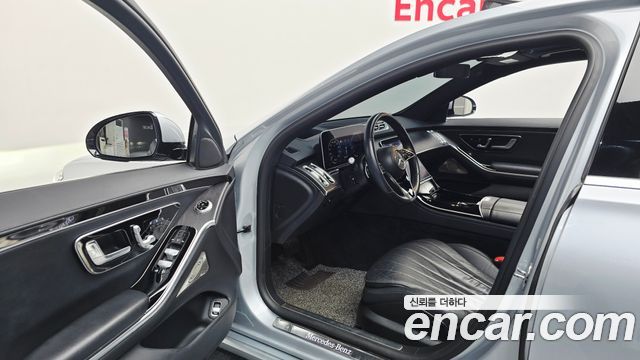 Mercedes-Benz S-Class 2021 — photo 13