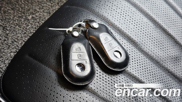 Mercedes-Benz S-Class 2021 — photo 21