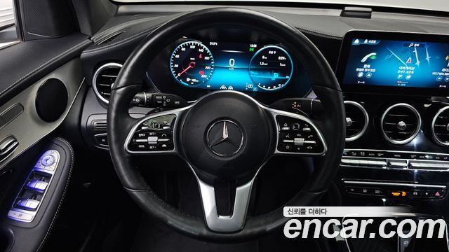 Mercedes-Benz GLC-Class 2021 — photo 19
