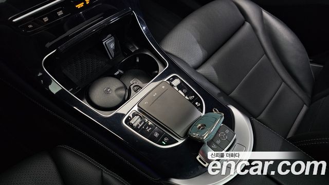 Mercedes-Benz GLC-Class 2021 — photo 22