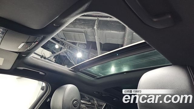 Mercedes-Benz GLC-Class 2021 — photo 24