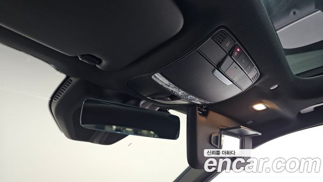 Mercedes-Benz GLC-Class 2021 — photo 32
