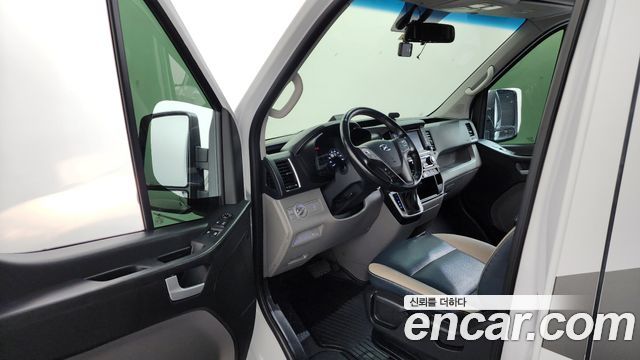Hyundai Solati 2023 — photo 13