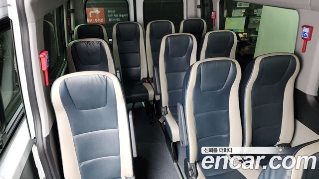 Hyundai Solati 2023 — photo 24