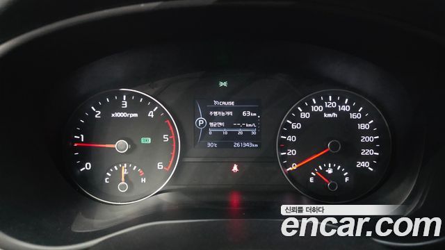 Kia Sportage 2016 — photo 8