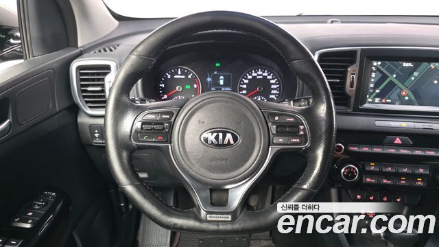 Kia Sportage 2016 — photo 13