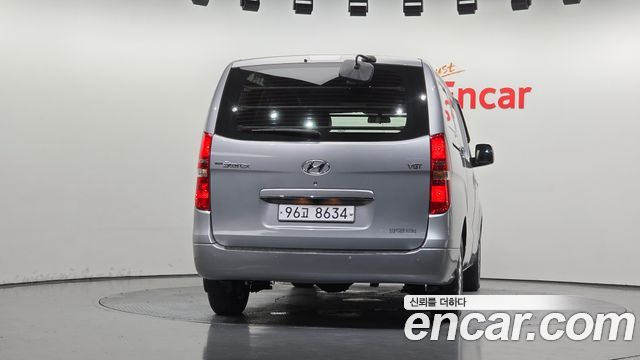 Hyundai Starex 2015 — photo 4
