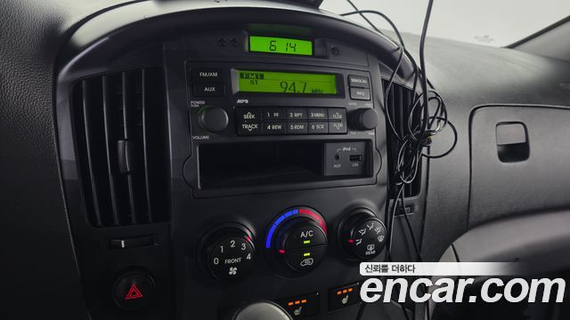 Hyundai Starex 2015 — photo 16