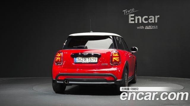 Mini Cooper 2022 — photo 4