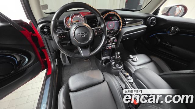 Mini Cooper 2022 — photo 7