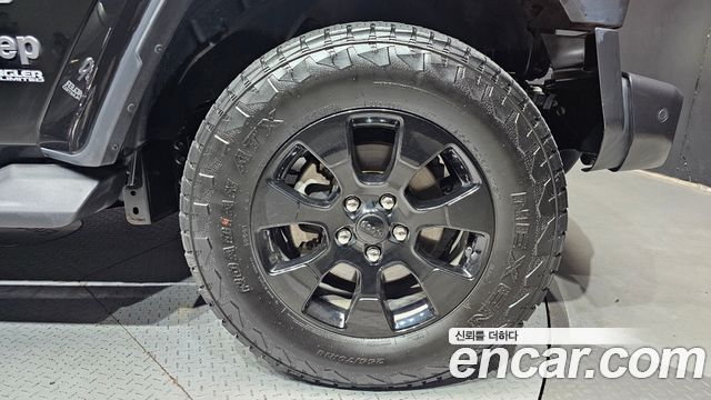 Jeep Wrangler 2022 — photo 7
