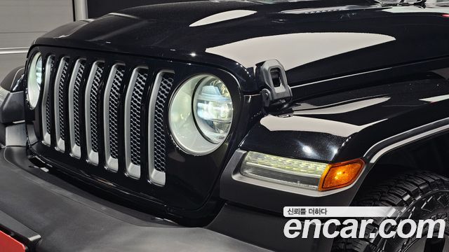 Jeep Wrangler 2022 — photo 8
