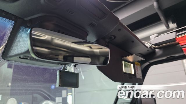 Jeep Wrangler 2022 — photo 29