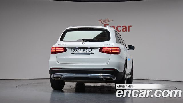 Mercedes-Benz GLC-Class 2019 — photo 4