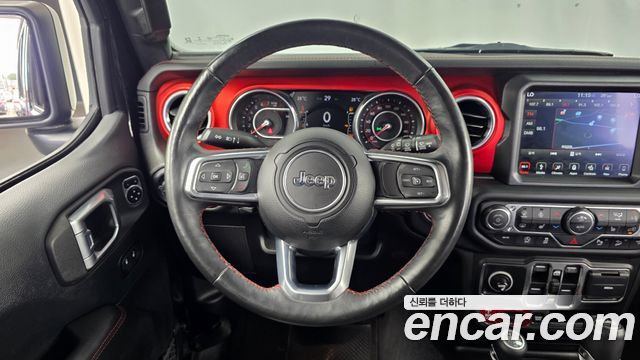 Jeep Wrangler 2018 — photo 19