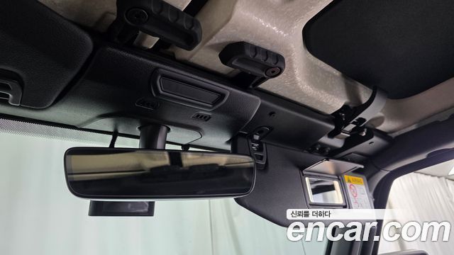 Jeep Wrangler 2018 — photo 23