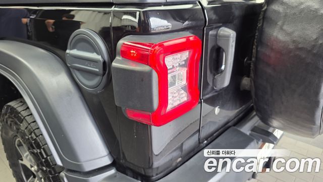 Jeep Wrangler 2018 — photo 9