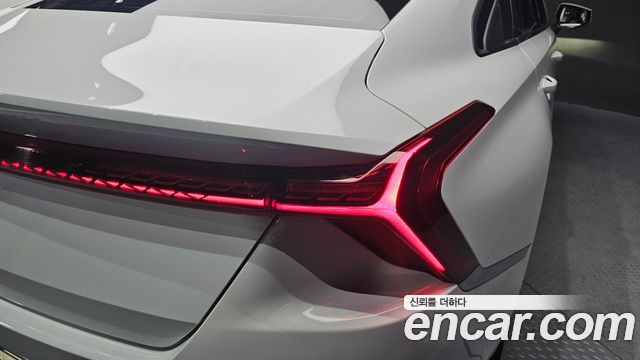 Kia K8 2023 — photo 9