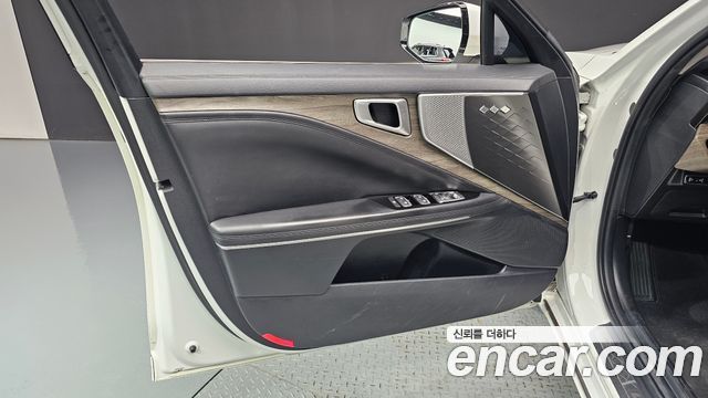 Kia K8 2023 — photo 14