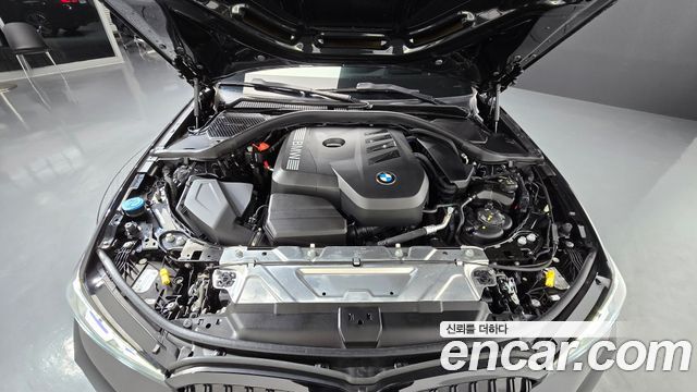 BMW 3-Series 2025 — photo 6