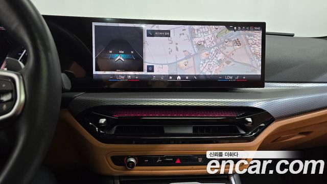 BMW 3-Series 2025 — photo 18