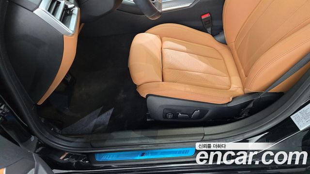 BMW 3-Series 2025 — photo 32