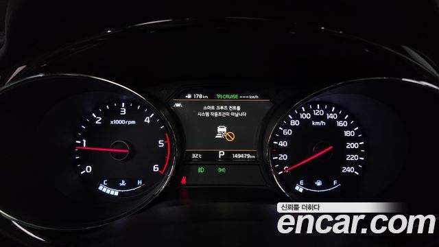 Kia Canival 2019 — photo 8