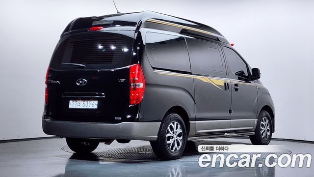Hyundai Starex 2016 — photo 2