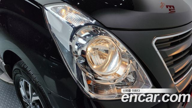 Hyundai Starex 2016 — photo 8