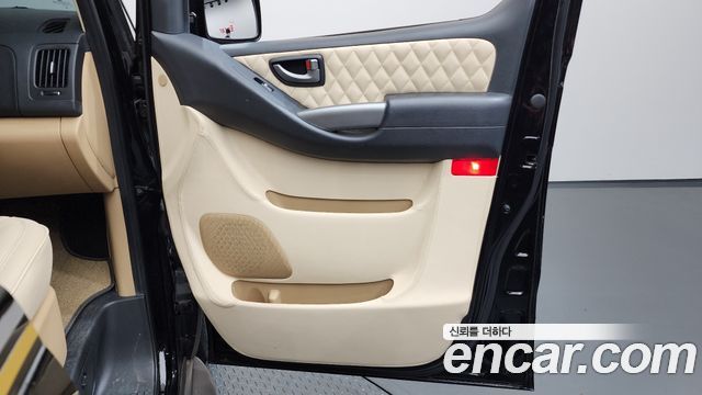 Hyundai Starex 2016 — photo 15