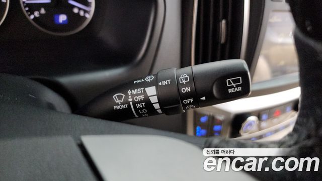 Hyundai Starex 2016 — photo 28