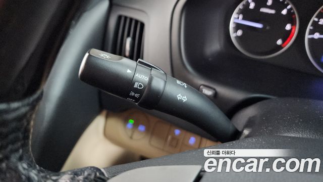 Hyundai Starex 2016 — photo 30