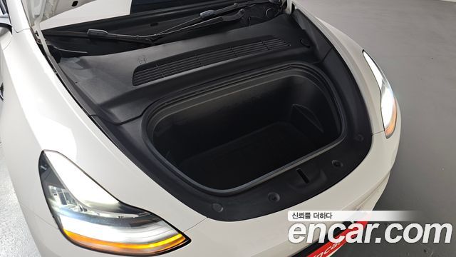 Tesla Model Y 2021 — photo 6
