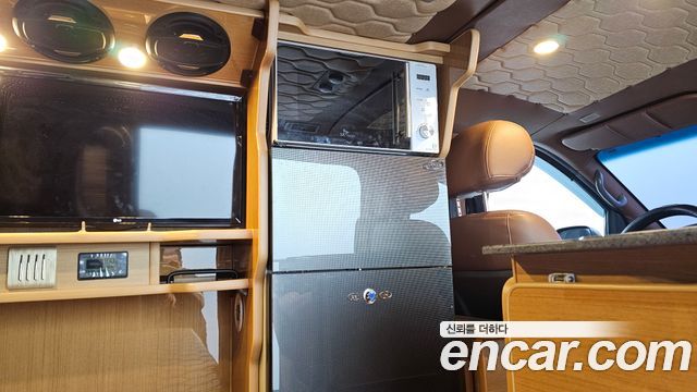 Hyundai Starex 2016 — photo 13