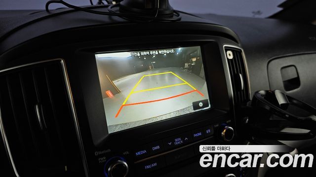 Hyundai Starex 2016 — photo 17