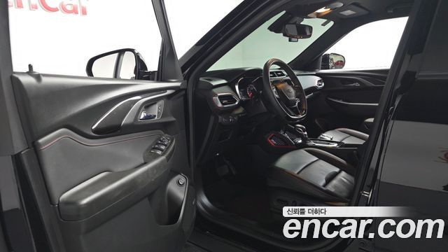 Chevrolet Korea Trailblazer 2022 — photo 13