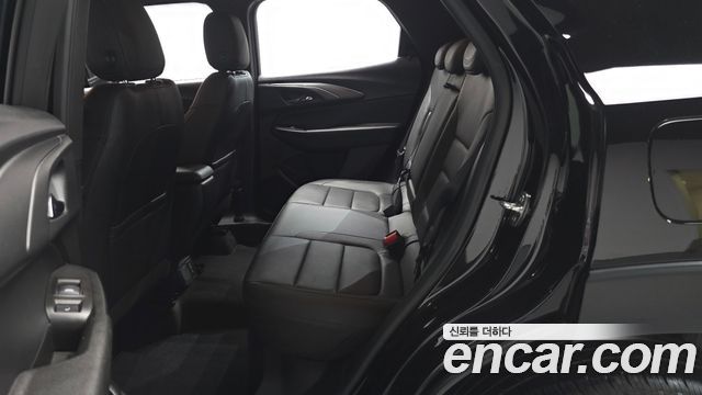 Chevrolet Korea Trailblazer 2022 — photo 18