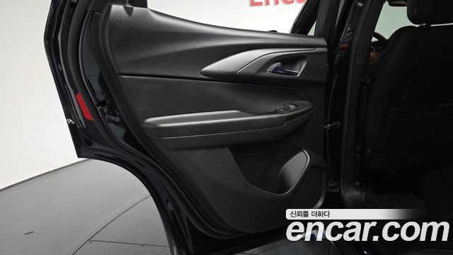 Chevrolet Korea Trailblazer 2022 — photo 15