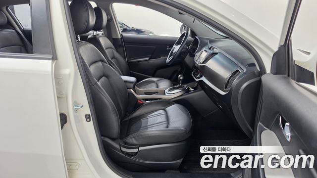 Kia Sportage 2014 — photo 11