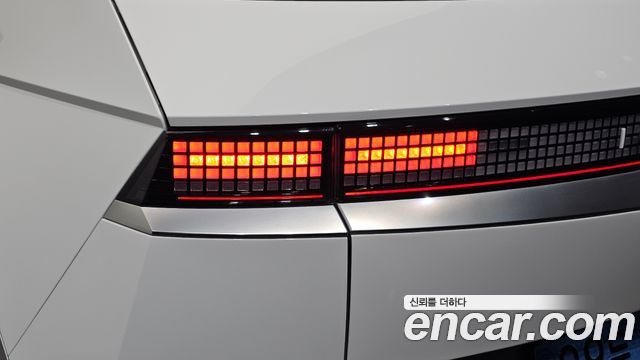 Hyundai Ioniq5 2022 — photo 9