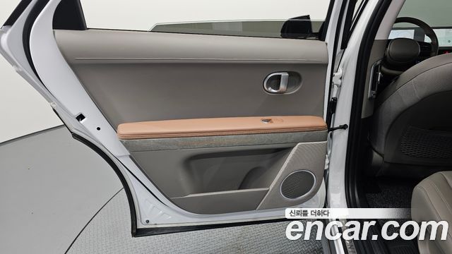 Hyundai Ioniq5 2022 — photo 15