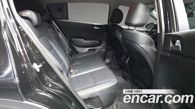 Kia Sportage 2016 — photo 12
